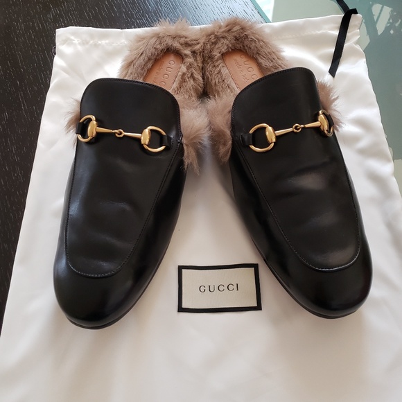 Gucci Other - Gucci Princeton fur lined leather loafer slides